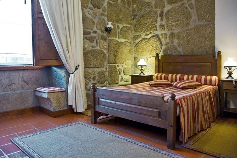 מלון למאגו Quinta Do Terreiro - Turismo De Habitacao חדר תמונה